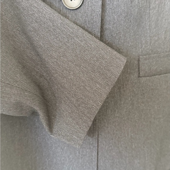 Le Suit Navy Blue Herringbone Two-piece Suit blazer and trousers New with tags - Picture 8 of 14